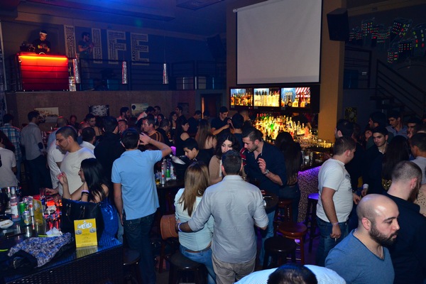 Dancing Fiesta at Mellow Bar